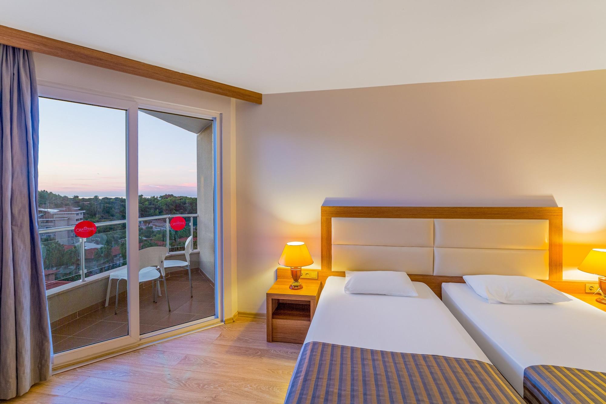 Hotel Justiniano Club Alanya à Okurcalar Extérieur photo